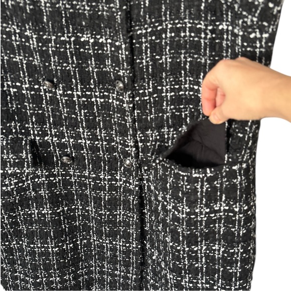 Classic Black and White Cool Weather Knitted Dress - Picture 4 of 9